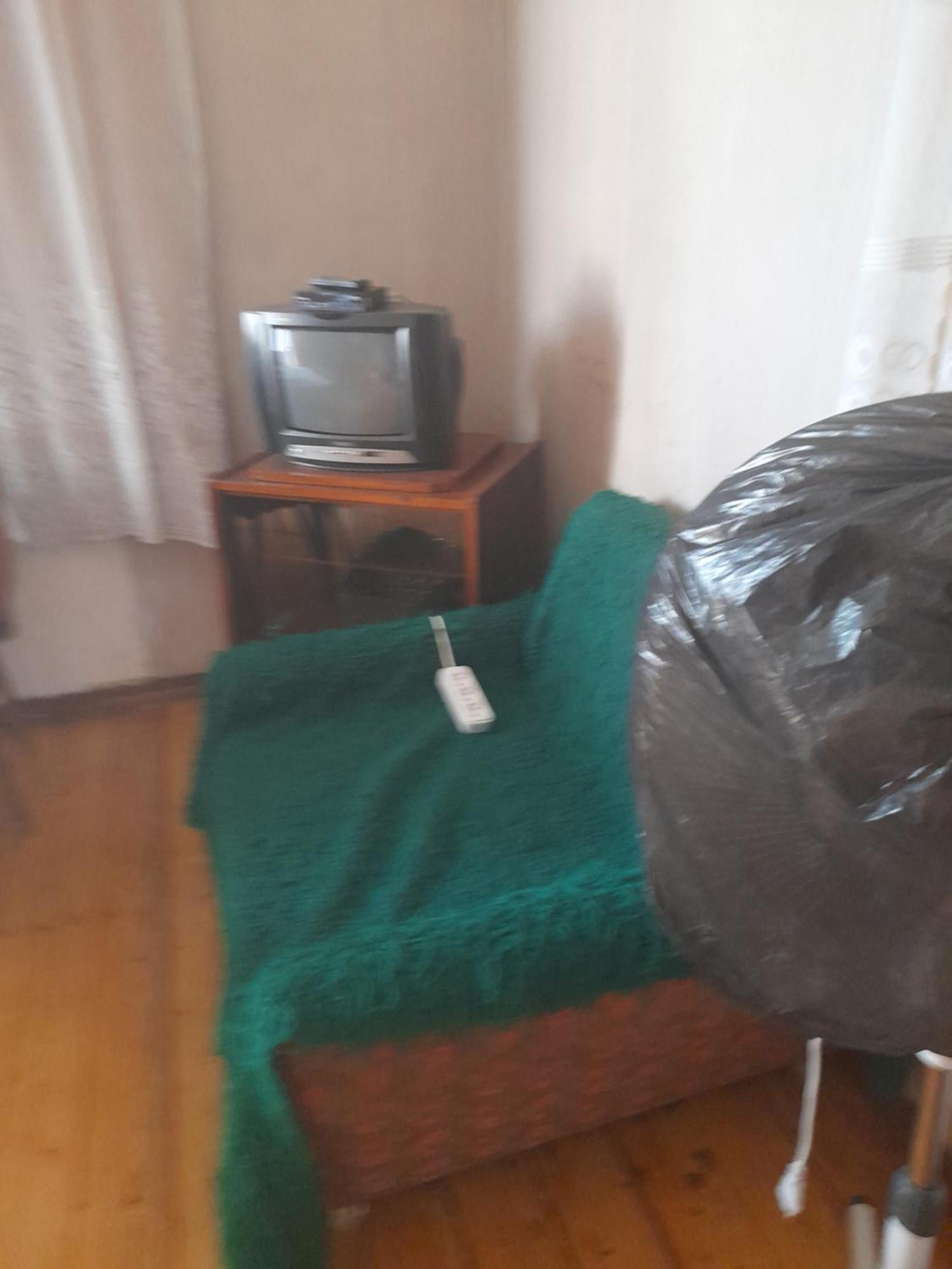 Levani'S Guesthouse Zugdidi Eksteriør bilde