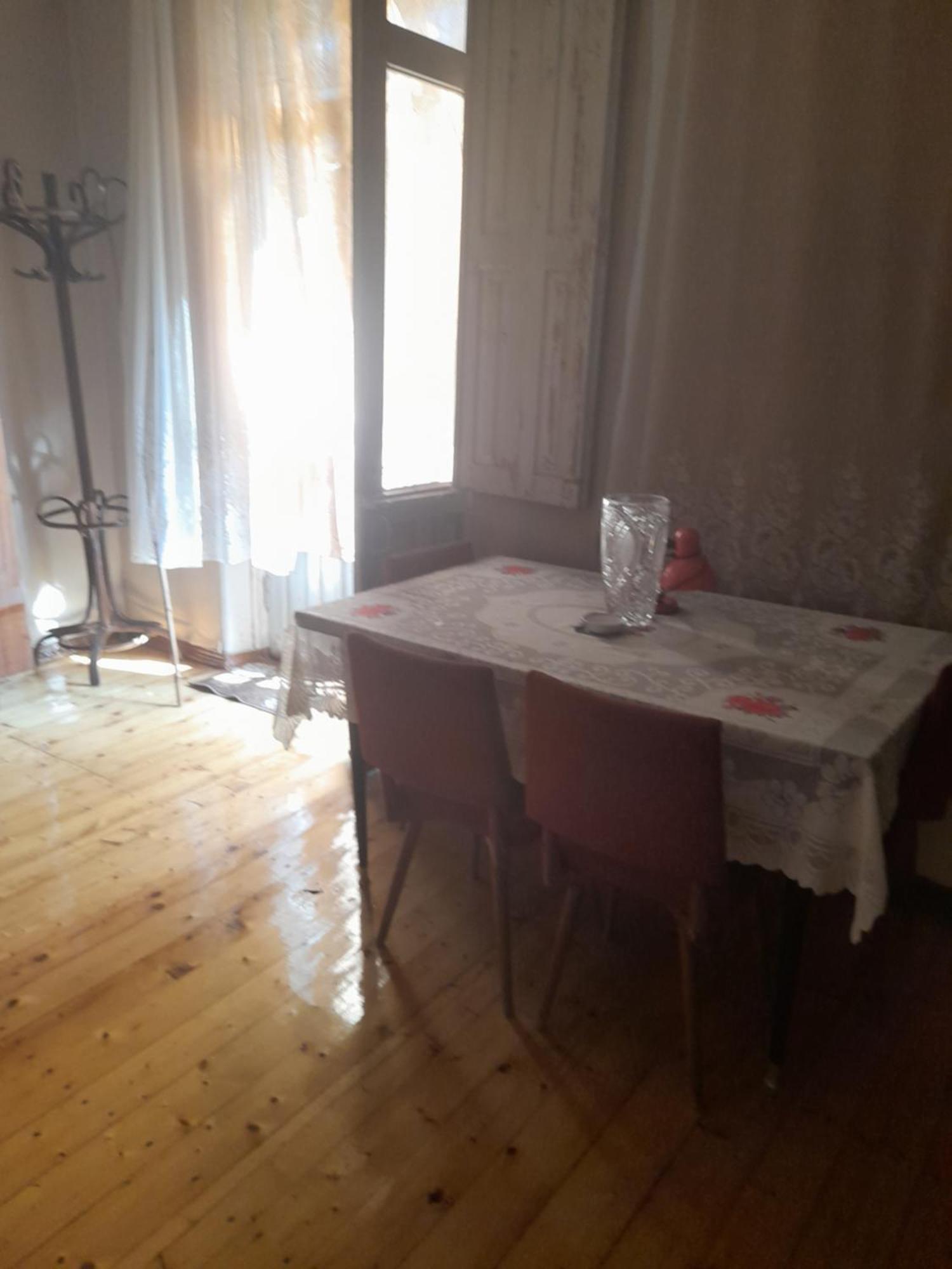 Levani'S Guesthouse Zugdidi Eksteriør bilde