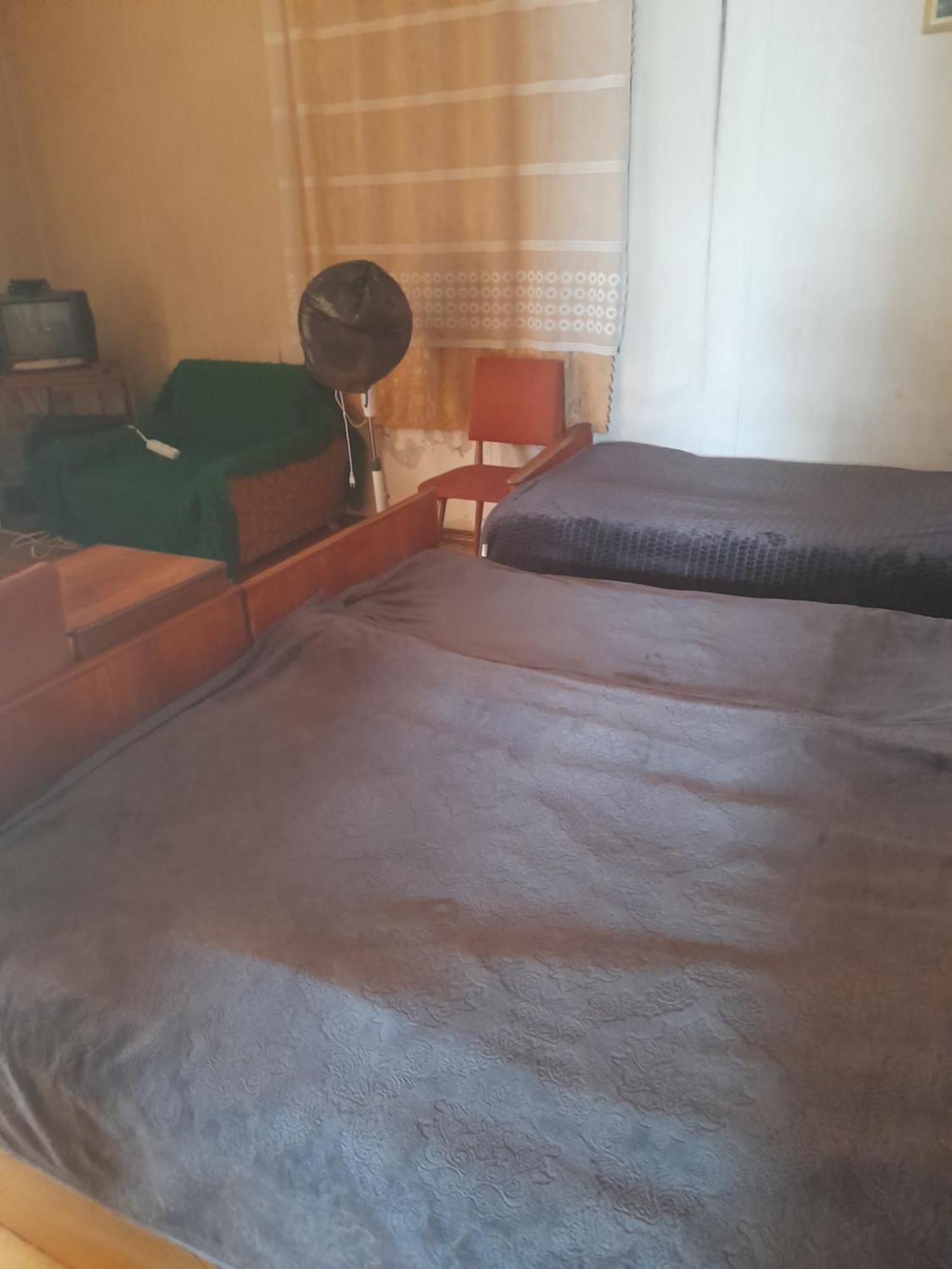 Levani'S Guesthouse Zugdidi Eksteriør bilde