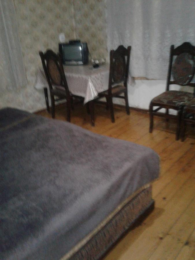 Levani'S Guesthouse Zugdidi Eksteriør bilde